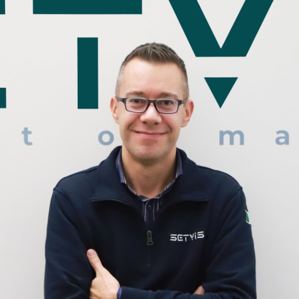 Foto di Angelo Stara, Progettista e Supervisore stampi di Setvis